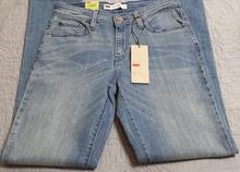 Juniors Levi's Mid-rise skinny jeans 6m NWT รูปที่ 1