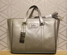 กระเป๋า Lela สีเงิน (พร้อมส่ง) รูปที่ 1