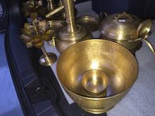 ของเก่าแก่ทองเหลือง มีหลายแบบ โบราณ แบบตอกลายด้วยมื อครับผม ดูประกาศทั้งหมดคลิกตรง m2740638 รูปที่ 2