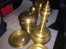 ของเก่าแก่ทองเหลือง มีหลายแบบ โบราณ แบบตอกลายด้วยมื อครับผม ดูประกาศทั้งหมดคลิกตรง m2740638 รูปที่ 7