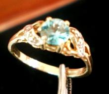 แหวนทองแท้ BLUE ZIRCON 10k Solid Yellow Gold and White Gold Ring รูปที่ 5