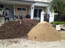  ทรายขี้เป็ด ปรับ หน้าดินปูสนามหญ้าพร้อมคนงาน0817729077 รูปที่ 6