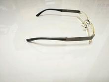 ขายกรอบแว่นตา พร้อมเลนส์ ยี่ห้อ Creator Titanium มือสอง ราคา 1500 บาท รูปที่ 4