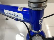 จักรยานพับ DAHON Metro D6 เฟรมอลูสีน้ำเงิน สภาพดี สีสวย  เกียร์ชิมาโน 6 สปีด วงล้อ 20 นี้ว มือสอง จากญี่ปุ่น ราคา 8500 ขาย 7900 เปิดขายทุกวั รูปที่ 5