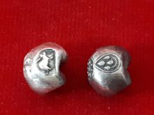 (2323) เงินพดด้วงเก่า 2 เม็ด รูปที่ 3