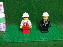 LEGO แท้ มือสอง เหมาๆทั้ง 2 ตัว ฐานไม่เกี่ยวนะครับ รูปที่ 2