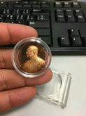เหรียญที่ระลึก ในหลวง ร.๙ เนื้อทองแดงขัดเงา 43 ปี สถานบันบัณฑิตพัฒนบริหารศาสตร์ รูปที่ 2