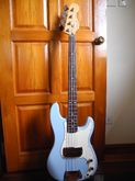 fender precision bass made in usa รูปที่ 1