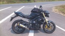 Triumph Street Triple and More รูปที่ 4