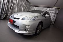 Toyota PRIUS  ปี 2011 สีเงิน เกียร์ AT