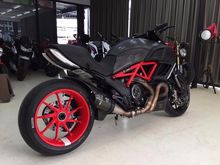 Ducati daivel 1,200s Carbon Red ของเพียบๆ รูปที่ 3