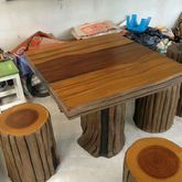 ชุดโต๊ะเก้าอี้ปูนปั้นลายไม้ รูปที่ 1
