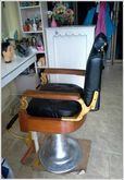 เก้าอี้ตัดผมโบราณแนว retro สภาพสวยสมบูรณ์มาก รูปที่ 2