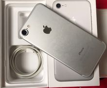 IPhone 7 32g Silver รูปที่ 1