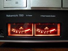 สุดยอดเครื่องเล่นเทป cassette nakamichi 700 Tri-Tracer รูปที่ 2