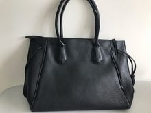 กระเป๋า Longchamp Pénélope Tote Bag M สีดำ Used like new ค่ะ เจ้าของขายเองค่ะ รูปที่ 8