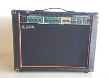 ตู้แอมป์กีต้าร์ไฟฟ้า Rock รุ่น JR85-85 กำลังขับ100 วัตต์ (สินค้าใหม่ มือหนึ่ง) รูปที่ 1