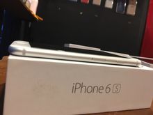 iPhone 6s 32G สี silver สภาพสวยมีประกันพร้อมอุปกรณ์แท้ใหม่ครบกล่อง รูปที่ 4