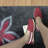 รองเท้า TOMS 👟 RED stripe university 🔴 รูปที่ 1