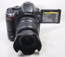 NIKON 5100 จอกางได้+กริป+18-55 กันสั่น ถ่าย VDO ได้ ใช้เรียนถ่ายภาพได้ ปรับ P S A M กระเป๋า อุปกรณ์ ฟิวเตอร์ ฮูด กริป ครบชุด รูปที่ 2