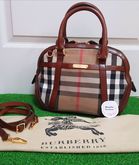 BURBERRY Bridle House Check Small Orchard Bowling Bag Deep Claret 2015 รูปที่ 1