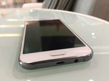 Samsung Galaxy E5 สีขาว รูปที่ 3