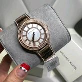 MICHAEL KORS Kerry Mother of Pearl Dial Rose Gold-tone Ladies Watch

ลด 80 เปอร์เซ็น รูปที่ 1
