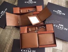 COACH COMPACT ID WALLET SPORT IN CALF LEATHER AND TRIGGER SNAP KEYFOP SET รูปที่ 2