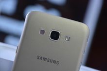 ขายถูก SAMSUNG Galaxy A8 สีทอง สภาพนางฟ้า จอใหญ่สะใจ บางเบา พกพาสะดวก คุ้มมากๆ รูปที่ 6