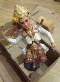 ตุ๊กตานางรำไทย สูงฟุตเศษๆ งานเก่ามากกว่า 40 ปี หายากมากๆ ห้ามต่อราคาเด็ดขาด รูปที่ 1