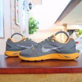 Nike lunarglide5 size 40 รูปที่ 2