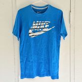 Nike T-Shirt รูปที่ 1