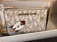 กระเป๋า Michael Kors รูปที่ 2