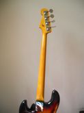 fender jazz bass made in japan รูปที่ 5