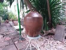 ไหโบราณ มาจากเมืองจีน ปั้มอักษรจีน  ความสูง19นิ้ว เก็บสะสมได้มา40ปี ใครสนใจ เชิญเป็นเจ้าของใหม่ได้ครับ รูปที่ 3