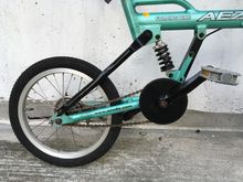 จักรยานญี่ปุ่นพับแปลก AEZDA folding bike สีเขียว เฟรมอะลูมิเนียม น้ำหนักเบา วงล้อ16นิ้ว มีโช๊คกลาง รูปที่ 5