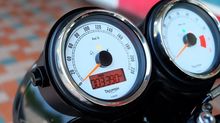 (สด-ผ่อน)Triumph Thruxton900 สีดำปี2015 วิ่ง3,000km. แต่งหล่อทั้งคัน 389000.- รูปที่ 9