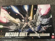 กันพลา HG Meteor Unit  Freedom Gundam 1ต่อ144 (Bandai) รูปที่ 1
