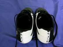 รองเท้าสตั๊ด Nike Tiempo สีดำ-ขาว รูปที่ 1