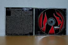 Velvet Revolver Contraband album CD รูปที่ 2
