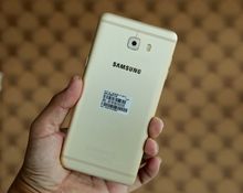 Samsung Galaxy C9 Pro รูปที่ 2