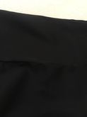 Jumpsuit ขายาวสีดำ ดีเทลช่วงอกตัดด้วยผ้าสีทองติดดอกกุหลาบช่วงอก รูปที่ 9