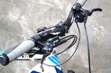 (รูปจริง) ขายจักรยานเสือภูเขา Wheeler Pro30 เฟรมอลูมิเนียม โช้คปรับระดับล็อคได้  กะโหลกแบริ่ง รูปที่ 5