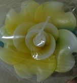 NM Aroma Candle: เทียนหอมดอกกุหลาบลอยน้ำ รูปที่ 4