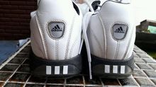 รองเท้า​ adidas​ รูปที่ 6