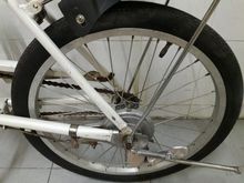 จักรยานพับไม่ได้ญี่ปุ่น มือสอง เฟรมอลูมิเนียม สีขาว ล้อ 20 นิ้ว ไม่มีเกียร์ ไม่รวมค่าจัดส่ง รูปที่ 8