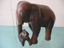 ช้างแม่ลูกไม้แกะสลัก (เก่าเก็บ) รูปที่ 1