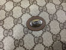 used authentic Gucci vintage clutch  รูปที่ 3