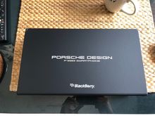 BlackBerry Porsche Design 9983 รูปที่ 2