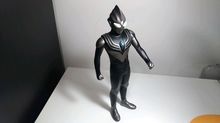 Ultraman Tiga โมเดลอัลตร้าแมนสีดำ สูง 30 cm สภาพสวย รูปที่ 1